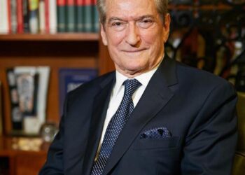 Zbardhet dokumenti, Rama firmosi për ndërtimin e kullave që zhytën familjen Berisha