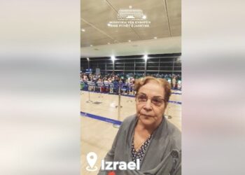 11 shqiptarë i shpëtojnë luftës në Izrael, kthehen në atdhe