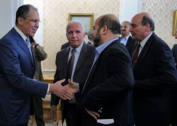 Delegacioni i Hamasit diskuton me zyrtarët në Moskë për lirimin e pengjeve