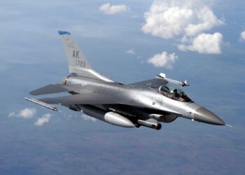 Hakmarrja/ Avionët e SHBA bombardojnë objektet e Gardës Revolucionare të Iranit