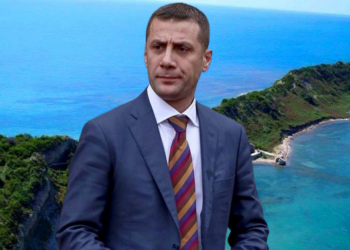 Kërset pushka për pronën! Sherri që zbuloi abuzimin në Kepin e Rodonit