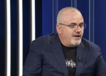 Marrëveshja me Italinë për emigrantët, Hoxha: Përmendet dhe ushtra shqiptare