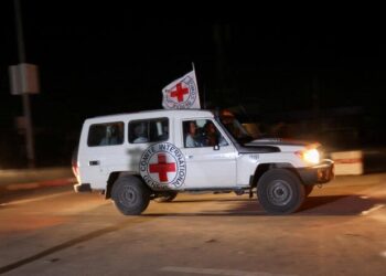 Hamas fillon lirimin e pengjeve, marrëveshja e armëpushimit drejt skadimit