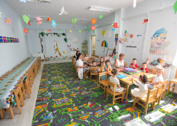 Dhunë në kopshtin publik, edukatorja keqtrajton 5-vjeçarin me autizëm në Elbasan