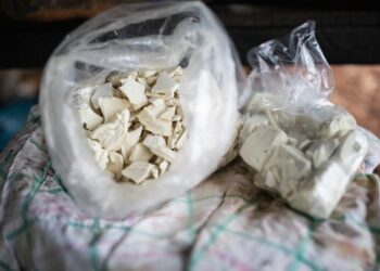 Mijëra euro kokainë të kapura, mekaniku shqiptar dënohet me 2 vjet burg në Irlandë