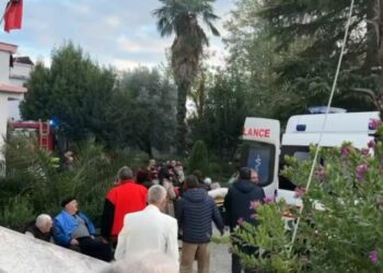 Digjet shtëpia e të moshuarve në Fier, Subashi: Asnjë person nuk është në rrezik