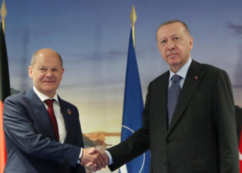 Scholz: Dialogu me Erdoganin, kyç në “momente të vështira”