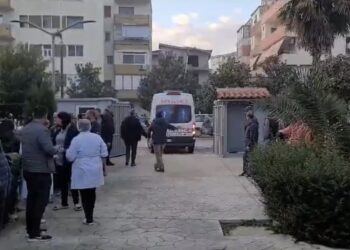 Zjarri në shtëpinë e të moshuarve, këta të fundit do ta kalojnë natën në spital