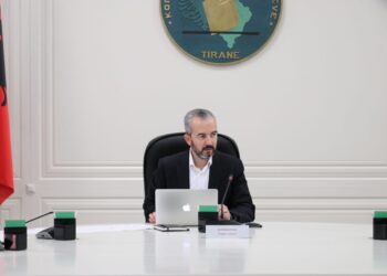 Vendimi absurd/ Kreshnik Hajdari i dënuar me burg në Greqi, KQZ nuk i heq mandatin