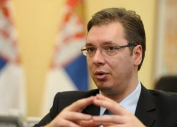 Pse po ngutet Vuçiç me zgjedhjet e parakohshme në Serbi?