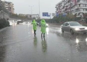 Stuhia ‘Ciaran’ pushton vendin tonë, plagoset polici rrugor në Tiranë!