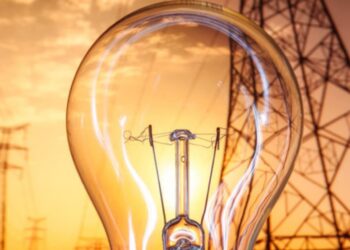 Afera e Verdhos, KESH bleu energji para përmbytjeve, pas reshjeve nisi ta shesë