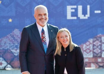 Marrëveshja për emigranët afrikanë, e majta në Itali shuplakë ndaj PS-së në Shqipëri