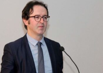 Alizoti për përplasjen në Kryesinë e Kuvendit: Garda po kënaq epshet e Ramës