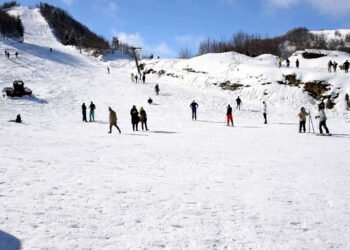 Nis dëbora e parë në Dardhë të Korçës