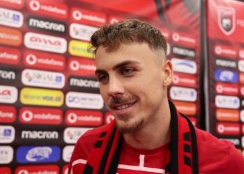 Taulant Seferi nuk është single: E dashura bëhet xheloze ndonjëherë 