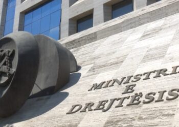 Dhuna ndaj fëmijës në kopshtin privat/ Reagon Ministria e Drejtësisë