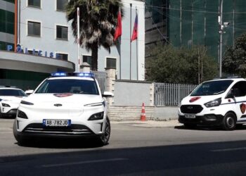 Durrës/ Arrestohet 25-vjeçari që shantazhonte një person për lekë