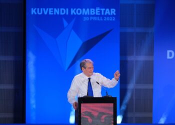 Berisha mbledh sot Kuvendin Kombëtar/ Çfarë pritet të ndodhë sot?