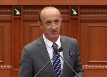 Dashnor Sula për PS: Ka ndryshuar rregulloren për të intimiduar deputetët