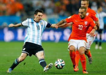 Sneijder flet ‘pa dorashka’: Messi e fitoi padrejtësisht “Topin e Artë” në 2010