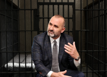 Ngjarja e rëndë në burgun e Peqinit, ministri Ulsi Manja jep urdhrin e prerë