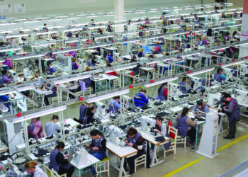 Rënie e fortë e industrisë/ Bie prodhimi me 14.4%, fillojnë shkurtimet e punonjësve