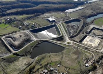 Djegësi/ Denoncohet vetëm Veliaj, por Klosi e Kumbaro kërdi në Ministrinë e Mjedisit