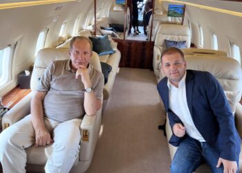“Sjellje skizofrenie”, Behgjet Pacolli u përgjigjet spekulimeve për Naim Murselin