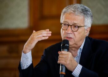 Wolfgang Petritsch: Serbët në Kosovë, bazë për normalizim e marrëdhënieve me Serbinë