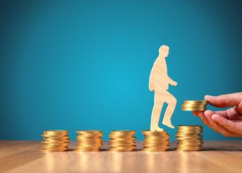 Statistikat për vitin 2022/ Paga më e ulët se inflacioni në 9 qarqe të vendit