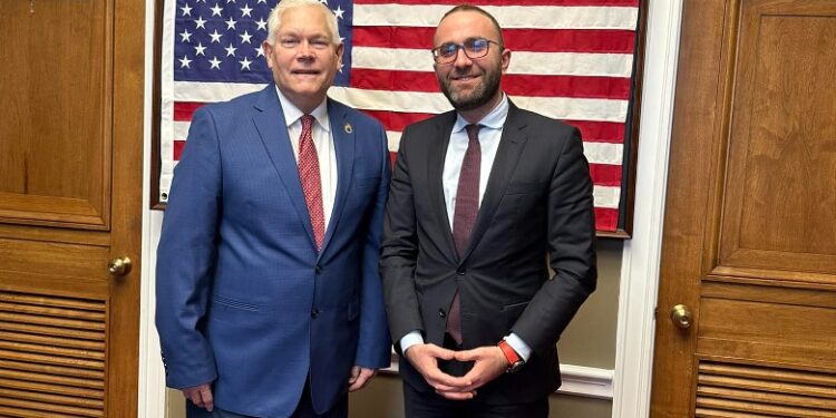 Bardhi vizitë zyrtare në SHBA, takim me kongresmenin Pete Sessions