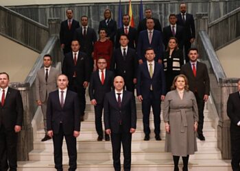 Qeveria e Maqedonisë së Veriut dorëhiqet të enjten, arsyeja?
