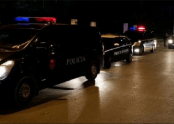 Policia e Krujës dhe FNSH blindojnë qytetin, kontrolle makinave