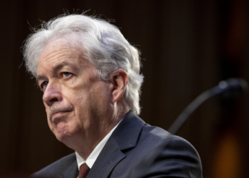 Shefi i CIA-s: Lufta në Ukrainë po gërryen pushtetin e Putinit