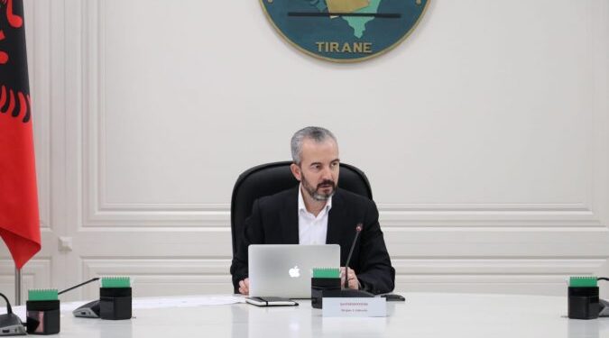 “Kanë 6 muaj kohë”/ Debati për ndryshimet në Kodin Zgjedhor, flet Celibashi