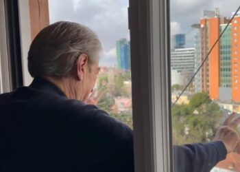 Kë mund të takojë Berisha në “arrest shtëpie”? Detajet i jep avokati Genc Gjokutaj