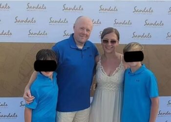 E rëndë/Rreshteri i policisë së Nju Jorkut vret gruan shqiptare, 2 fëmijët dhe veten