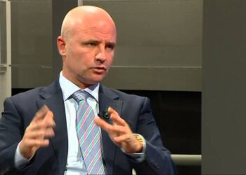 Gent Starzimiri: Më mirë ‘ordiner’ se ‘politik’… prapë!