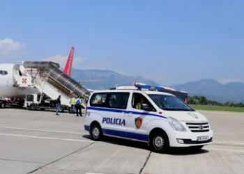 Trafikonte heroinë, kush është shtetasi që u ekstradua sot nga Franca?