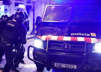 Tentuan arratisjen me 300 kg kokainë, 2 shqiptarët përplasen me makinën e policisë