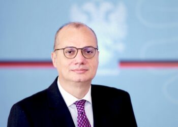  Zbardhet axhenda/ Pse Igli Hasani nuk do të takohet me Albin Kurtin në Kosovë?