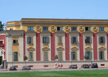 Akuzohen për korrupsion/ SPAK çon për gjykim 3 zyrtarët e Ministrisë së Mjedisit