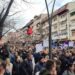 Kundërshtojnë vendimin për dinarin, serbët e Kosovës protestë në Mitrovicën e Veriut