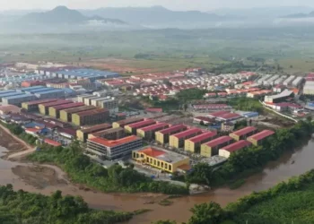 Investigimi i DW: Rekrutohen prej kriminelëve, fabrikat e mashtrimit online në Azi