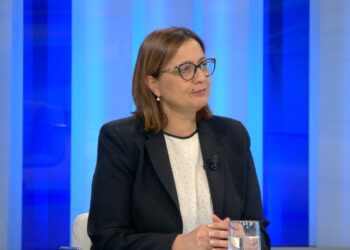 “Parlamenti ka humbur funksionin e tij”, Dhurata Çupi reagon pas seancës plenare