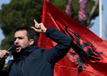 Deklaratat e Ramës për votën e emigrantëve, shpërthen Lapaj: Mos gënje