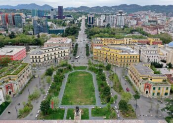 Kriza demografike/ Emigracioni i lartë i trurit mund të krijojë tensione sociale