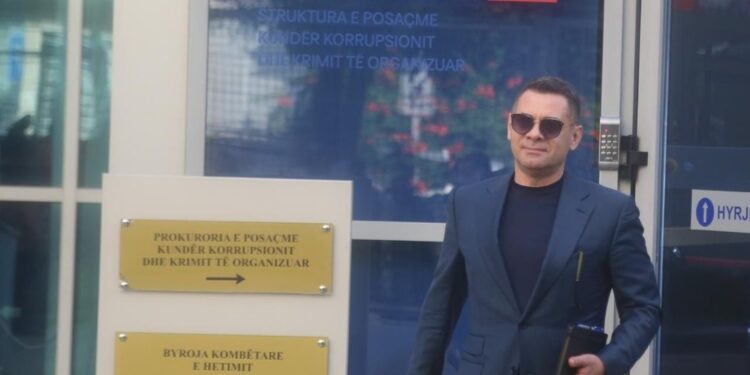 Ahmetaj akuzon 2 politikanë përhapën konspiracionin se dosjen ia çova Ilir Metës