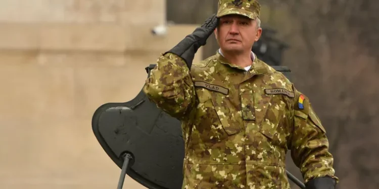 Shefi i ushtrisë paralajmëron që Rumania duhet të përgatitet për Putinin